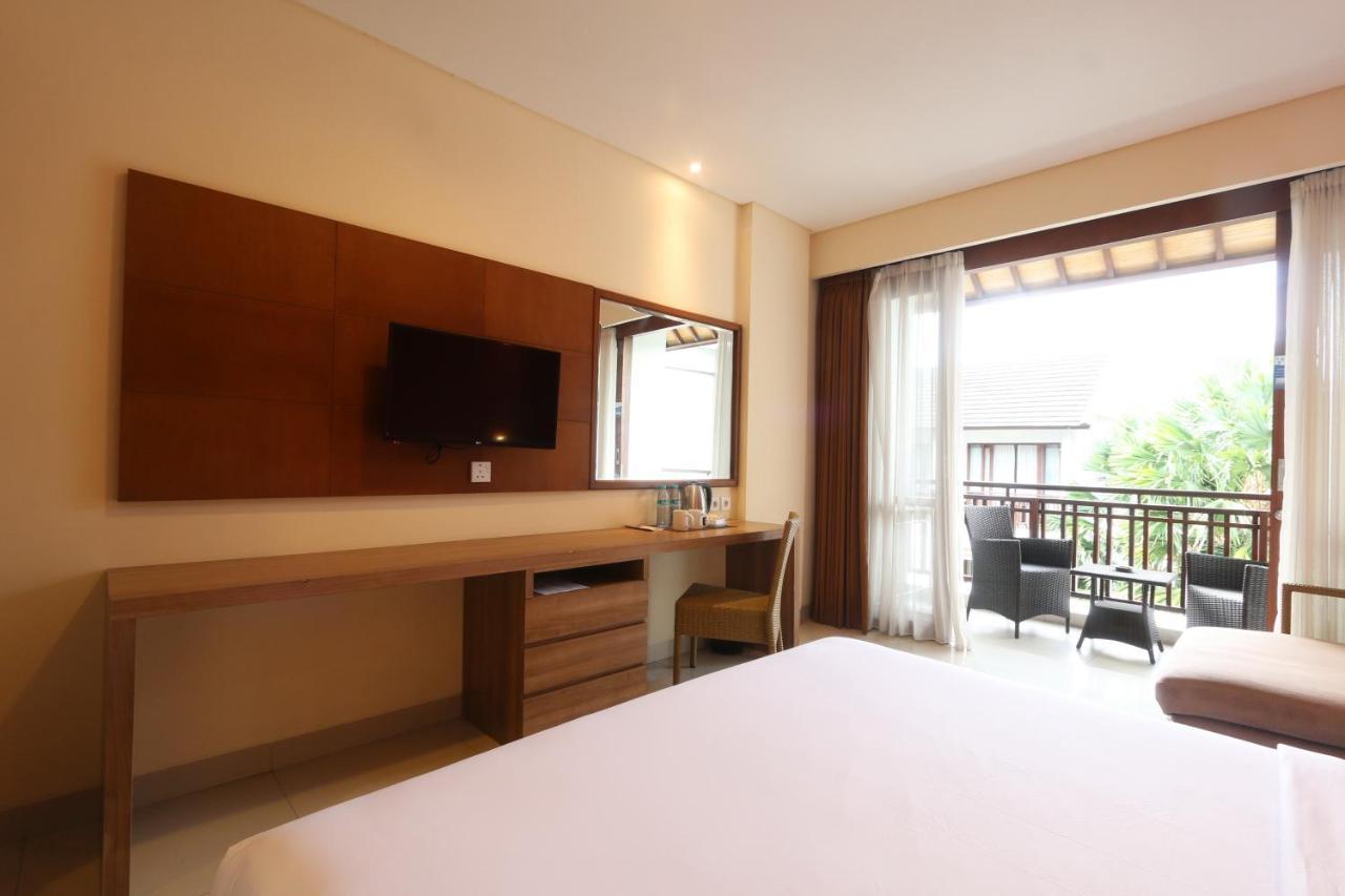 Grand La Walon Hotel Legian Exterior foto
